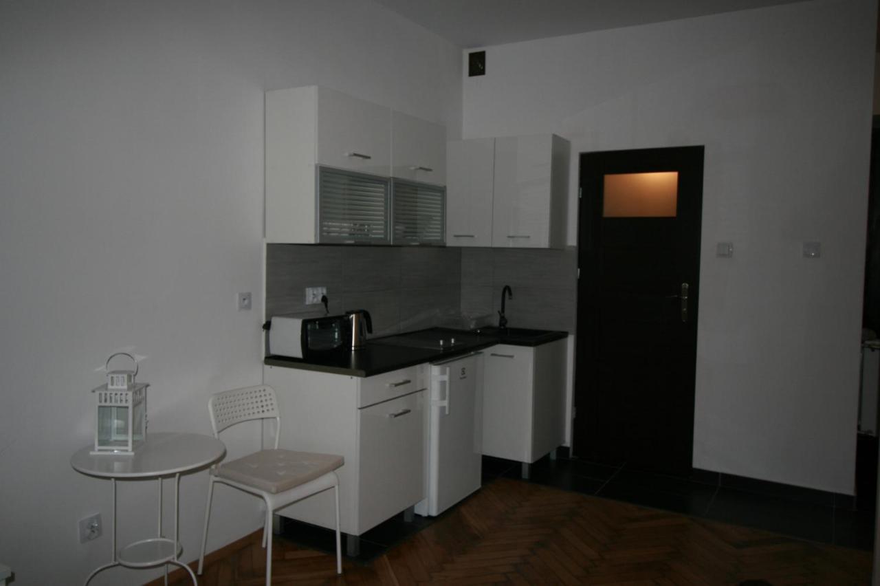 Dom Sapiehy Aparthotel Красков Екстериор снимка