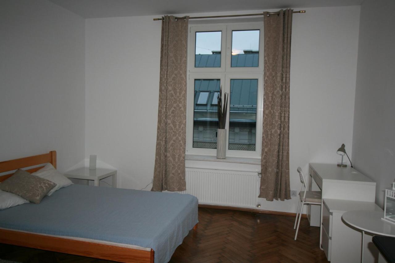 Dom Sapiehy Aparthotel Красков Екстериор снимка