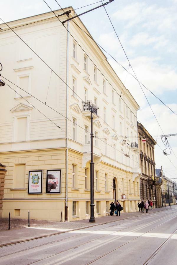 Dom Sapiehy Aparthotel Красков Екстериор снимка