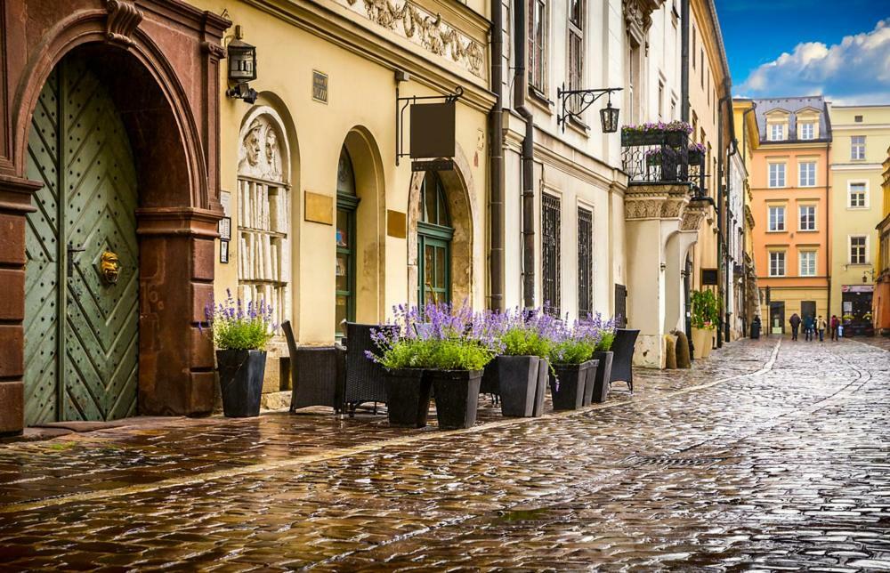 Dom Sapiehy Aparthotel Красков Екстериор снимка