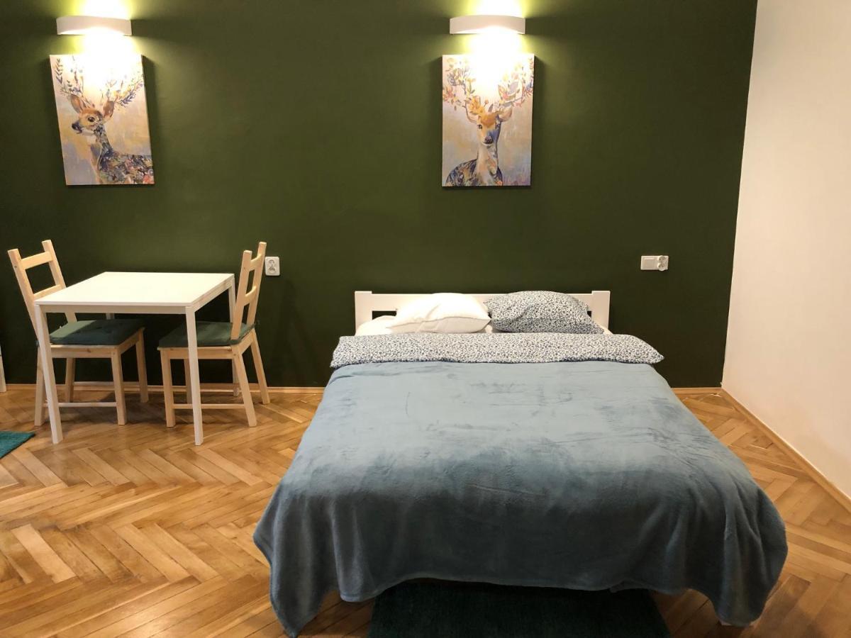 Dom Sapiehy Aparthotel Красков Екстериор снимка