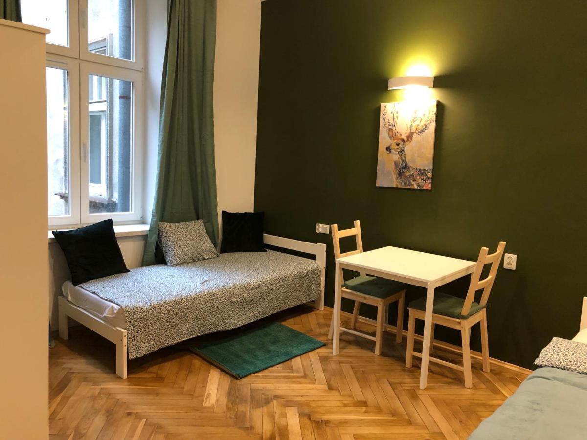 Dom Sapiehy Aparthotel Красков Екстериор снимка
